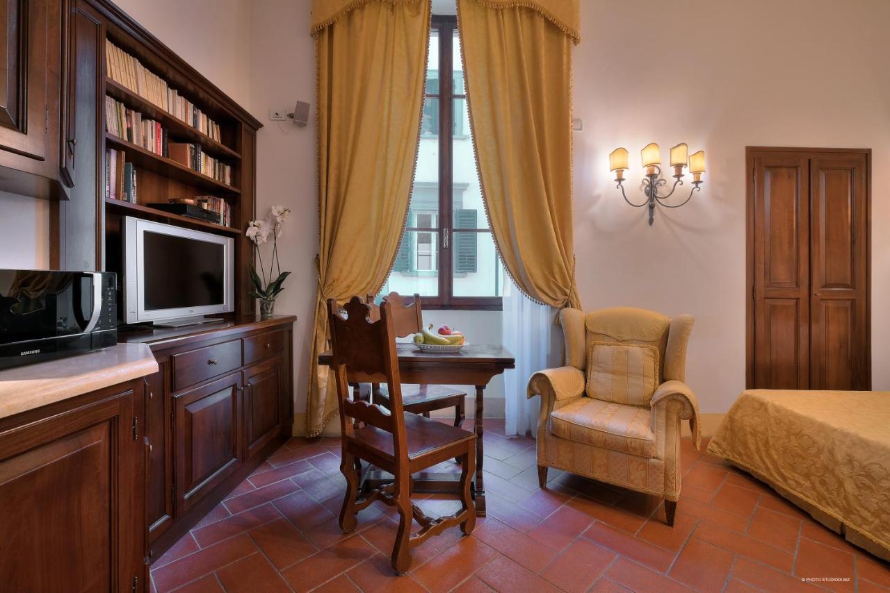 First Of Firenze Eksteriør billede
